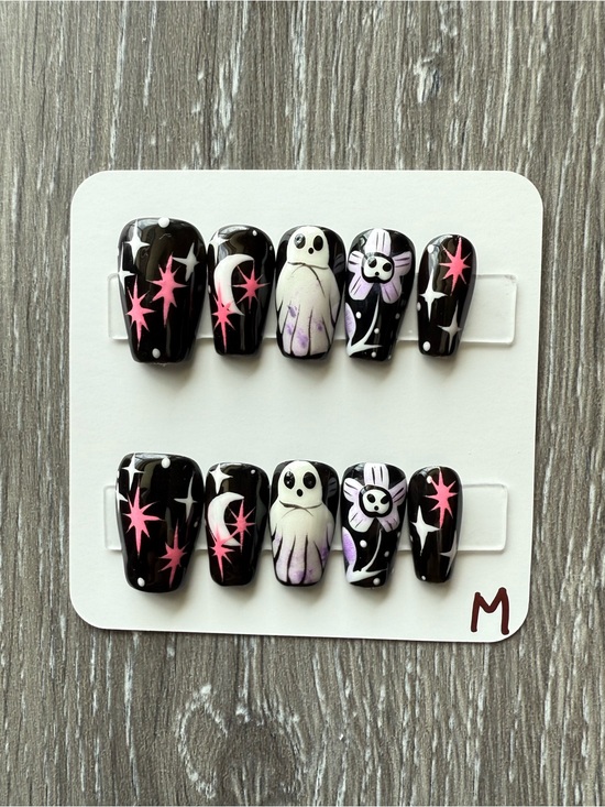 Handmade Other - Black & Pink Ghost Art Press-On Nails — Spooky Floral Set